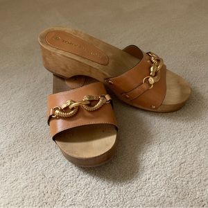Tort Burch sandals size 8
